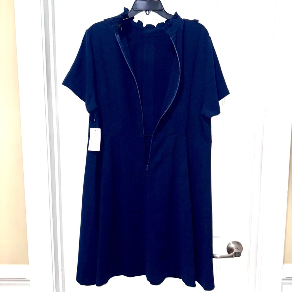 NWT ELOQUII Ruffle Front Soft Shirt Dress 18 Navy Blue Feminine classic - Picture 9 of 13